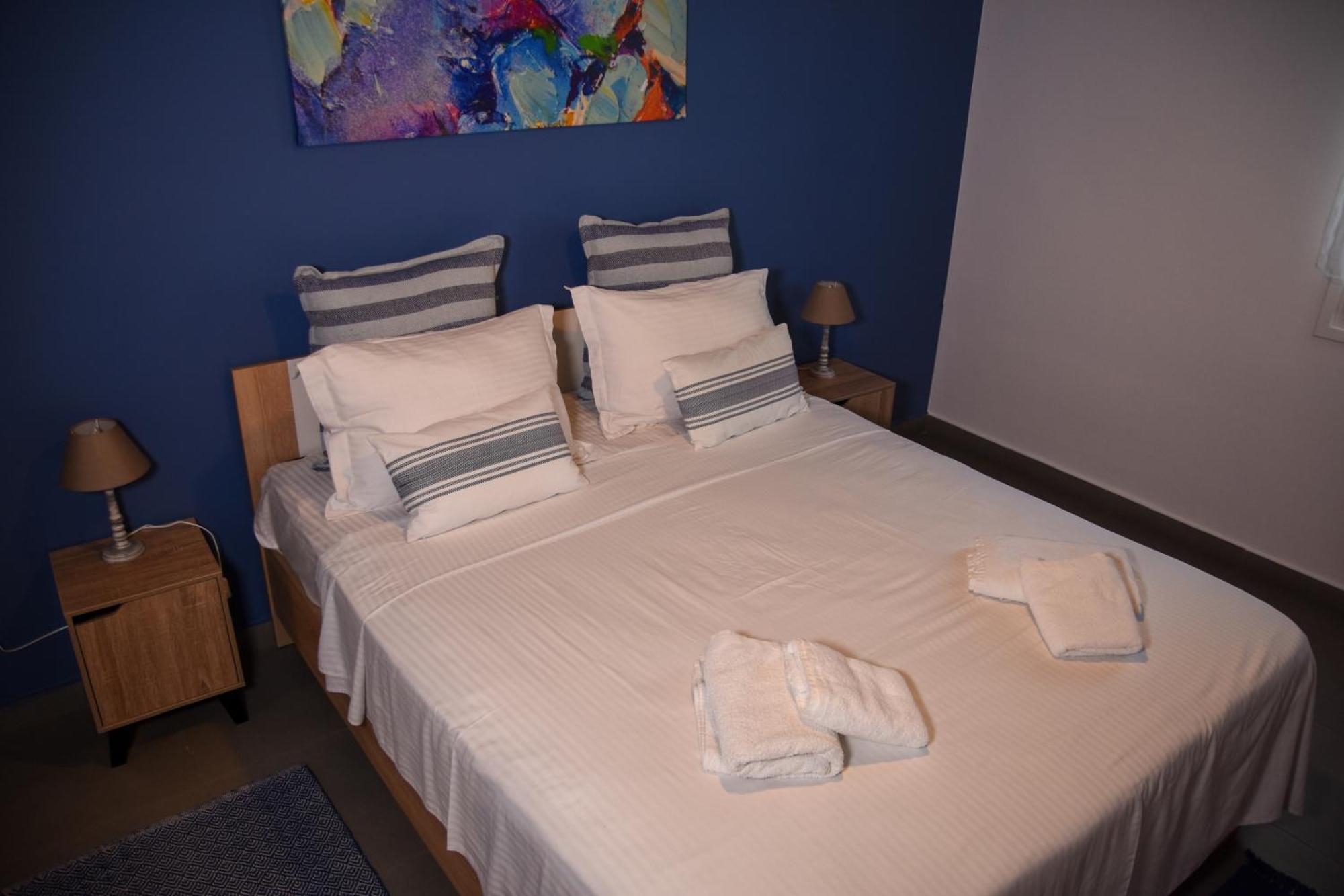 Velvet New In Ilissia Apartment